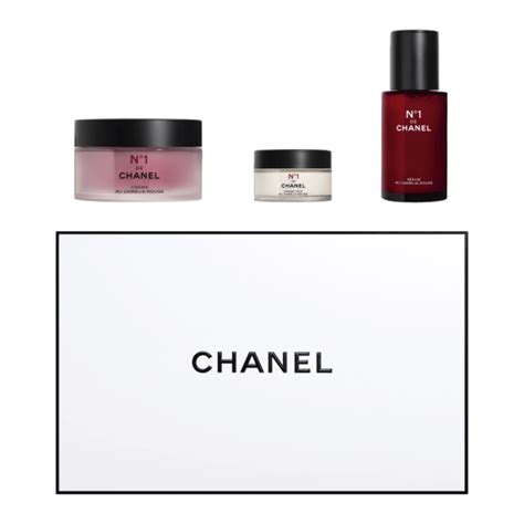 Chanel essentials website